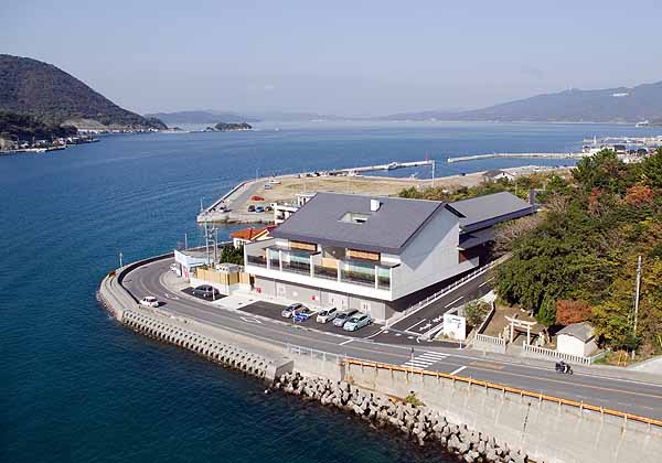 上関海峡温泉・鳩子（はとこ）の湯