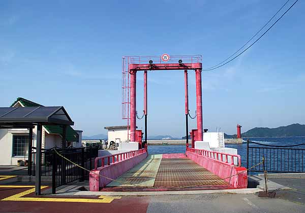 伊保田（いほた）港・伊保田⇔松山航路