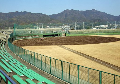 柳井市民球場（ビジコム柳井スタジアム）の画像